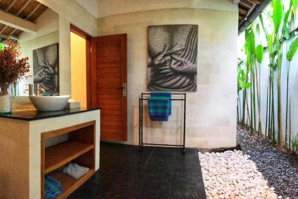 Villa Sayang 1 Seminyak  Ngoại thất bức ảnh
