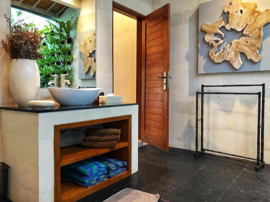 Villa Sayang 1 Seminyak  Ngoại thất bức ảnh
